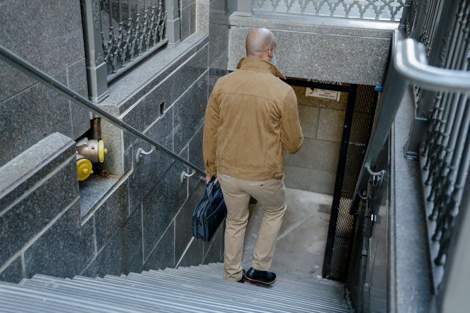 Knee Gives Out on Stairs With No Warning