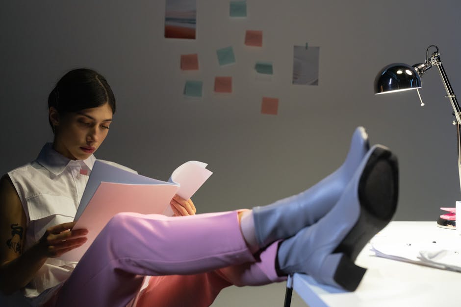 Knee Pain When Standing up From Sitting