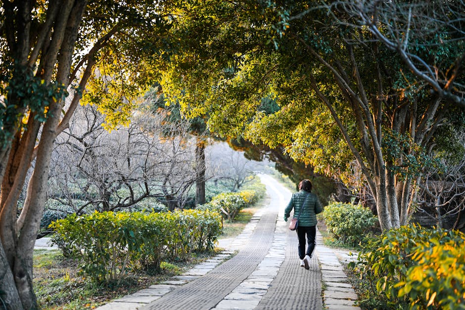 Knee Pain When Walking With a Backpack