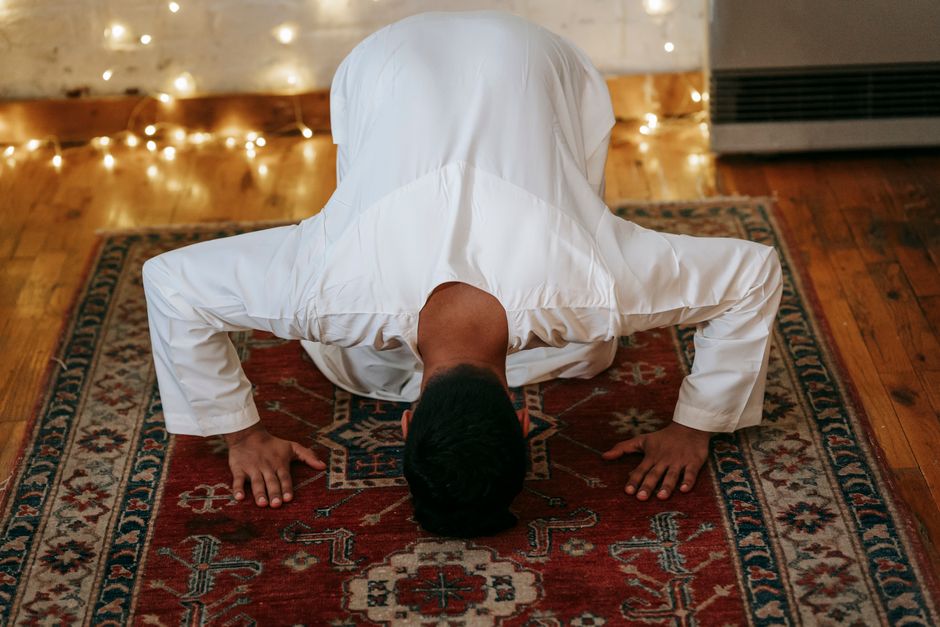 Sharp Pain When Trying to Kneel on Hard Floor